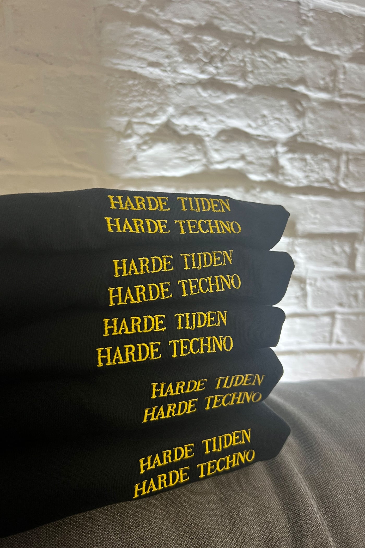 Harde Tijden Harde Techno | Sweater (laatste stuks)