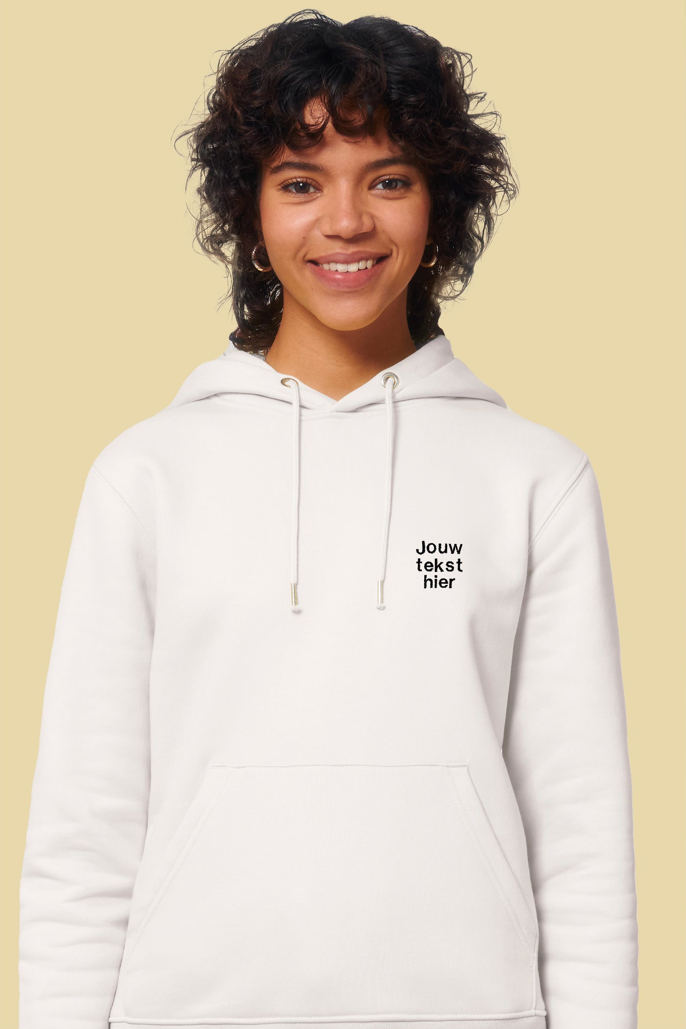 Jouw tekst hier | Premium Hoodie | 9 tekens (per rij)